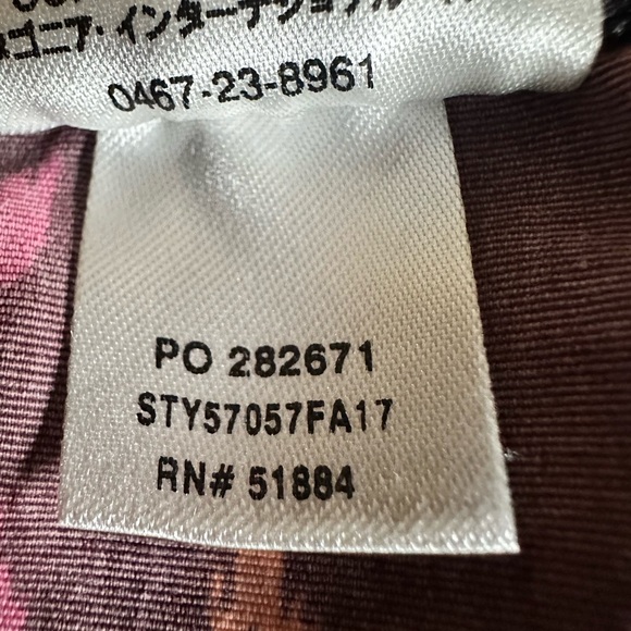 Patagonia Women’s Baggies Shorts in Burgundy with Pink & Tan Accents - Picture 3 of 5